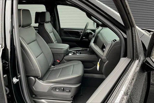 New 2026 Black Chevrolet Premier image 11