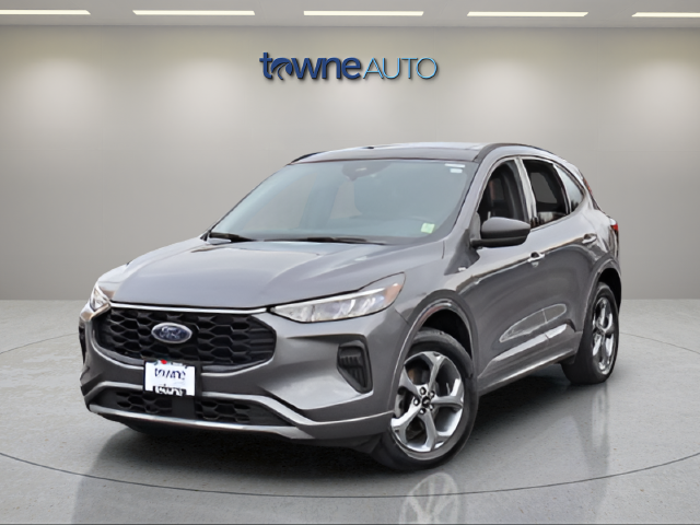 Used 2023 Gray Ford ST-Line image 1