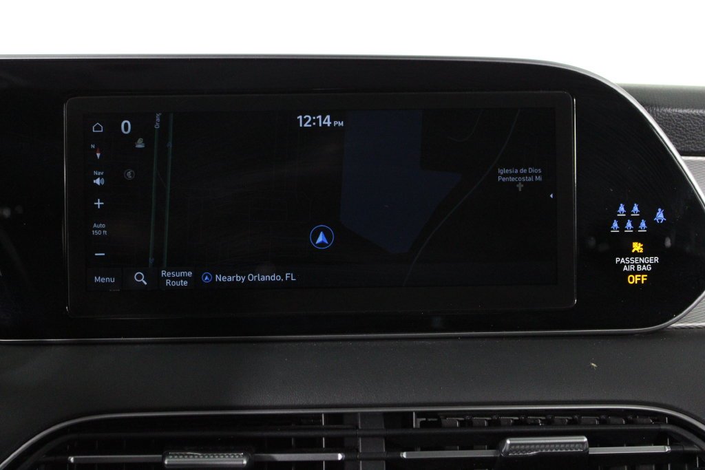Certified Used 2022 Silver Hyundai SEL image 10
