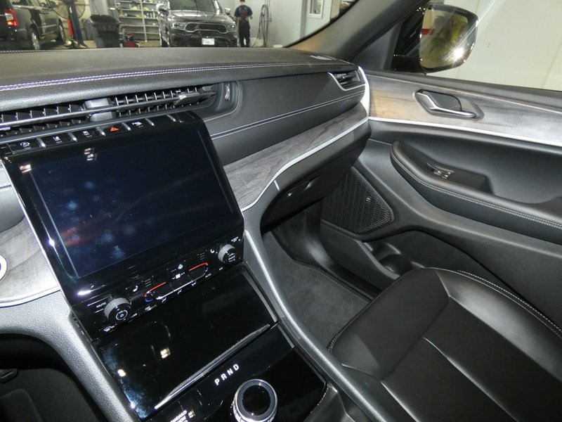 2024 Jeep Grand Cherokee Limited - Photo 11
