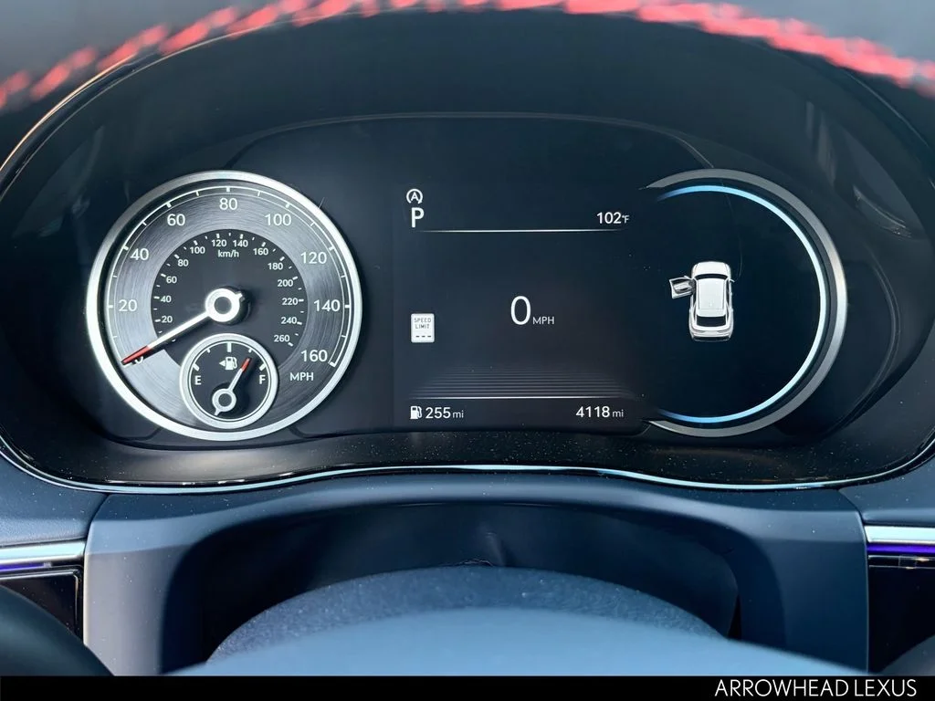 Used 2025 Red Genesis 3.5T Sport image 19