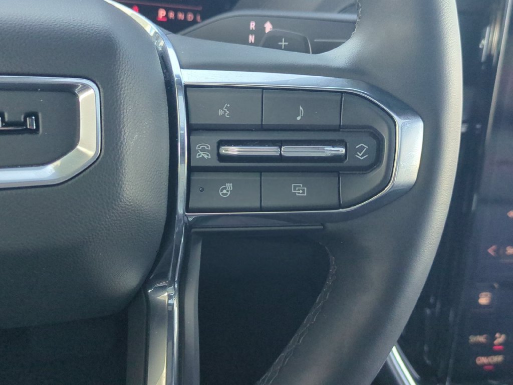 2026 GMC Yukon XL Denali - Photo 13