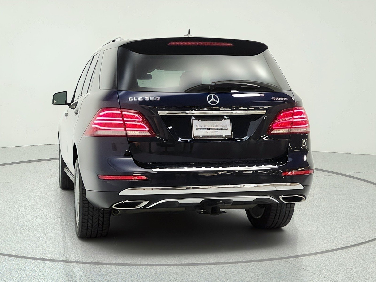 Used 2016 Lunar Blue Metallic Mercedes-Benz 4MATIC® 4dr GLE 350 image 6
