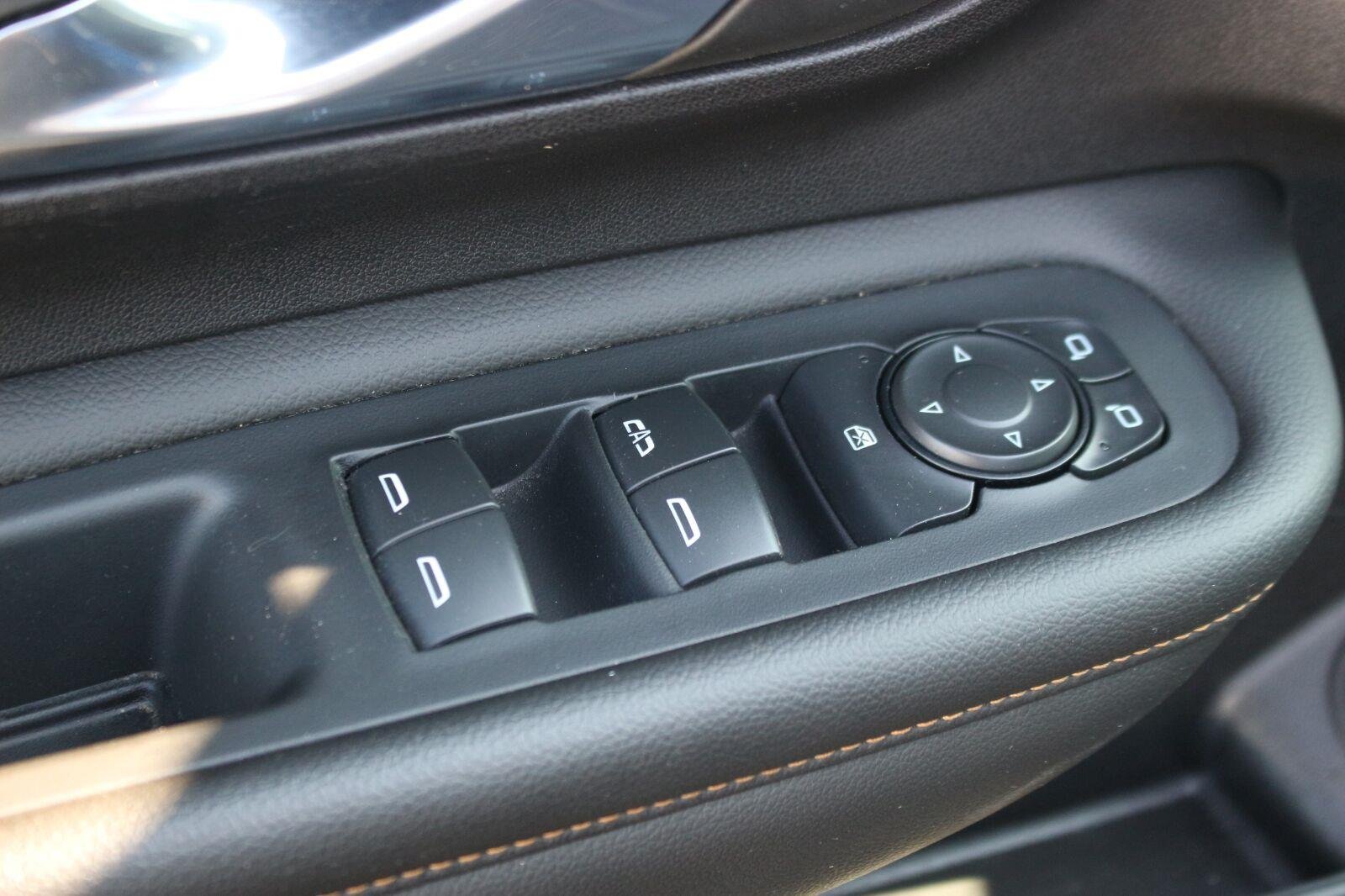 Used 2024 Riptide Metallic GMC AT4 image 16