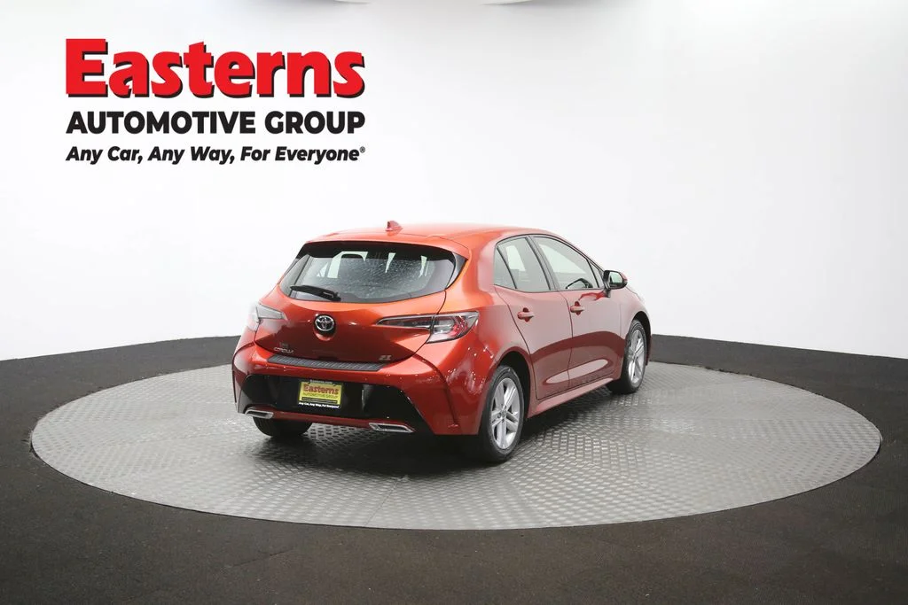 Used 2019 Red Toyota SE image 38