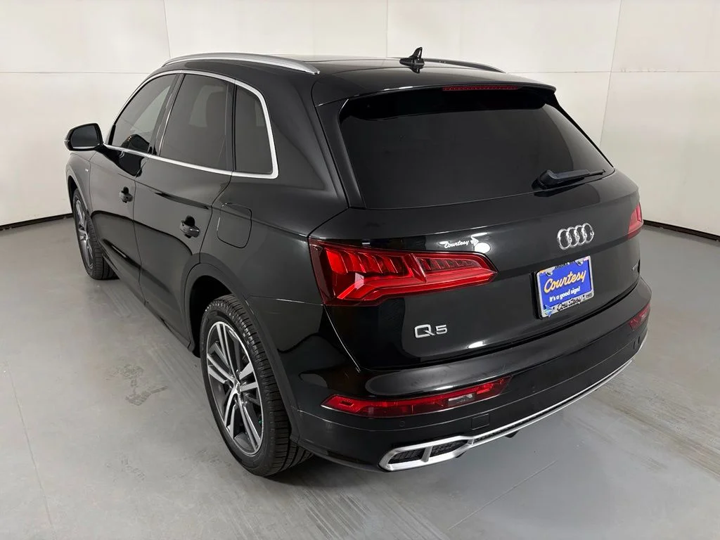 Used 2020 Black Audi 55 Premium image 6