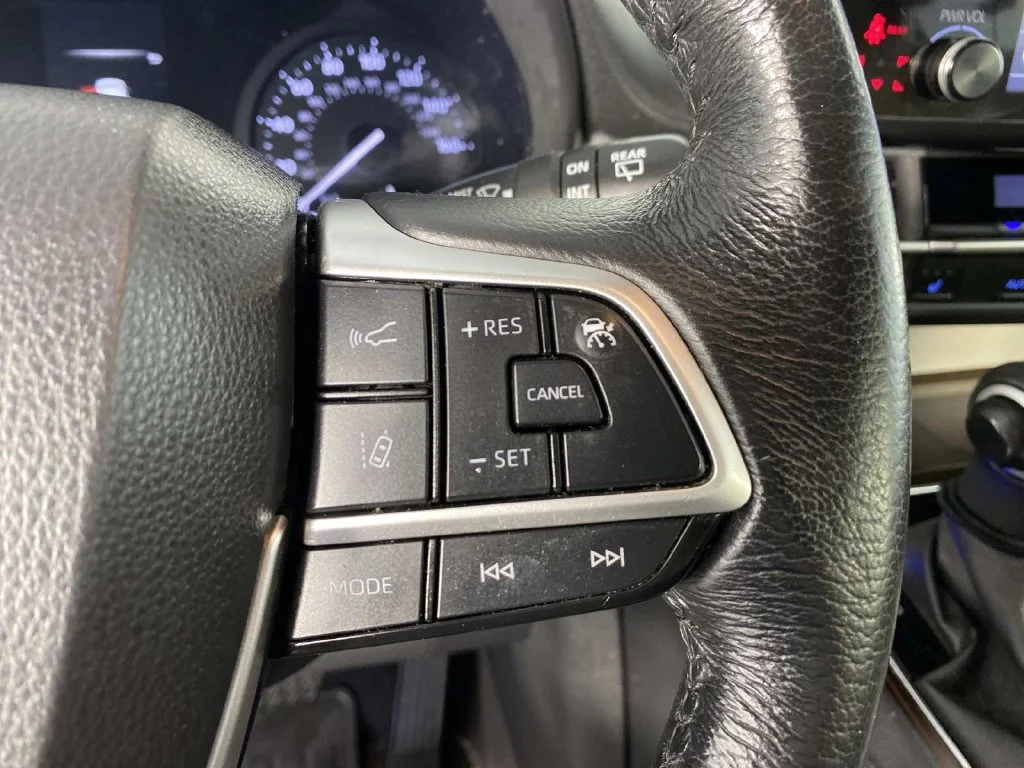 Used 2024 Blueprint Toyota XLE image 17