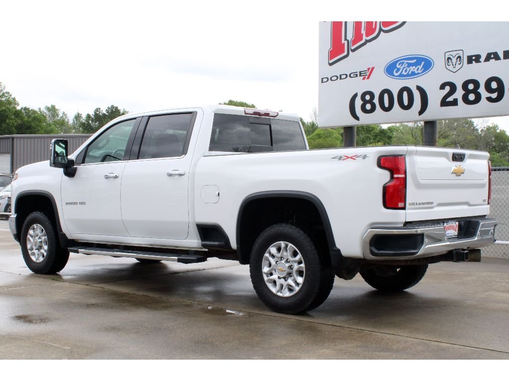 Used 2024 Summit White Chevrolet LTZ image 26