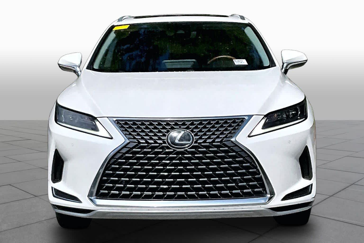Used 2021 Eminent White Pearl Lexus  image 4