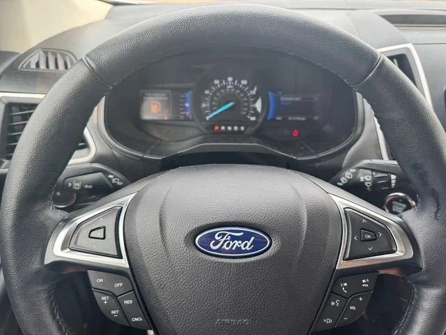 Used 2023 White Ford SEL image 23
