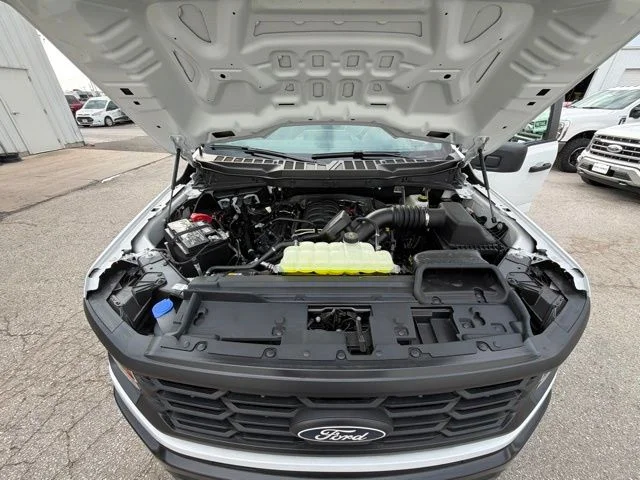New 2026 Oxford White Ford XL image 19