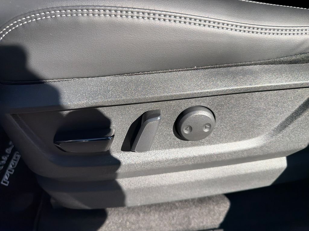 New 2026 Nissan Armada PRO-4X 4D Sport Utility