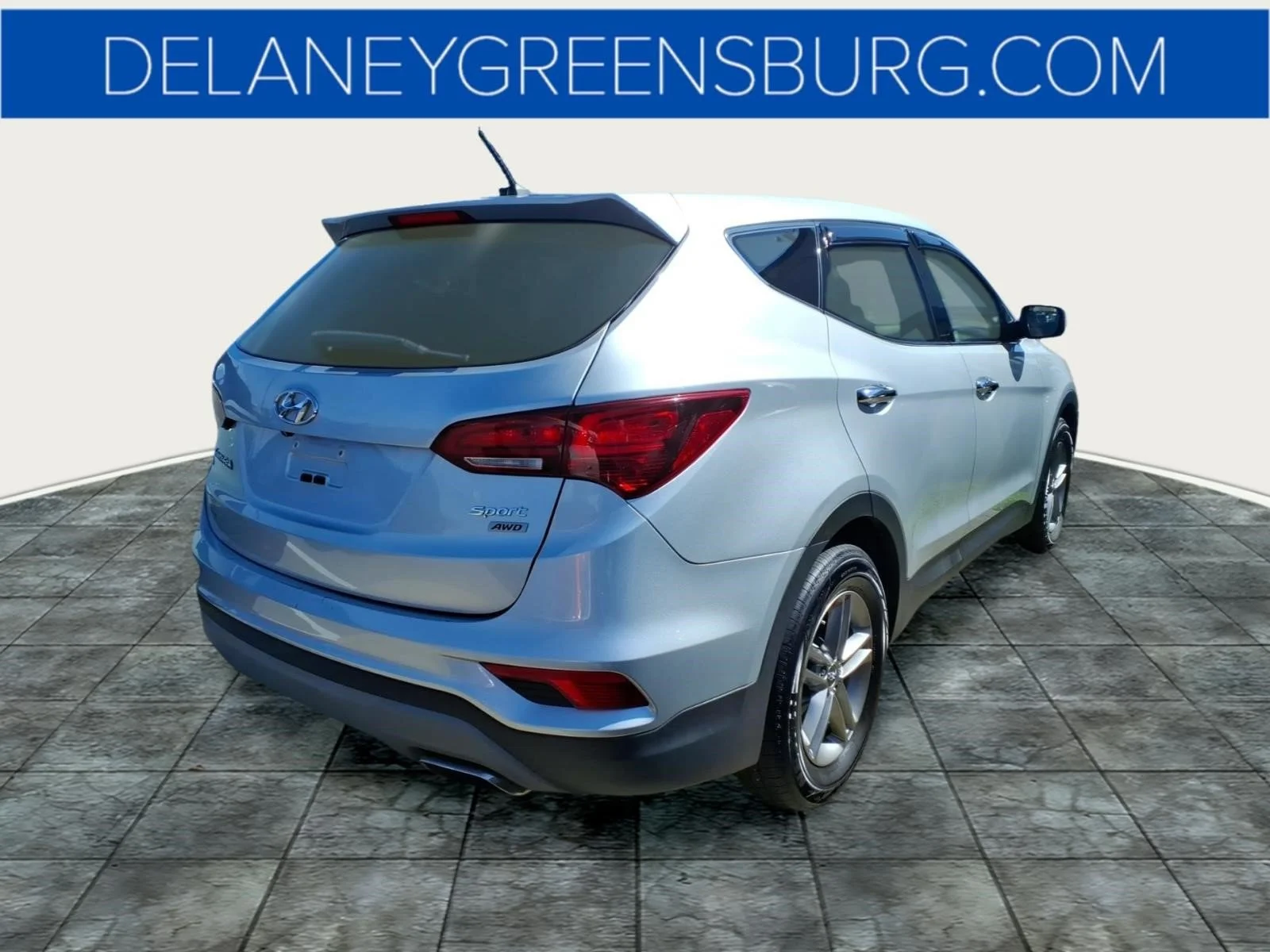 Used 2018 Sparkling Silver Kcs Hyundai 2.4 Base image 3