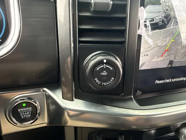 Used 2023 Gray Ford Lariat image 33