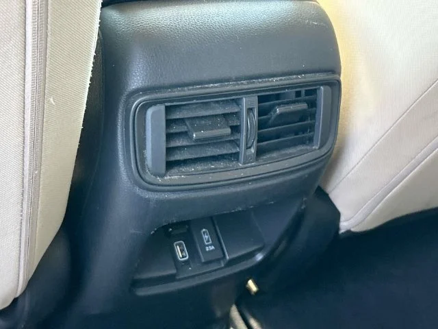 Used 2019  Honda EX image 17