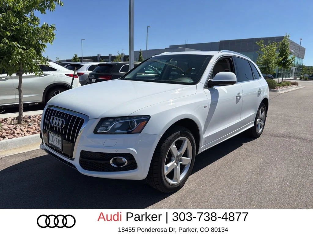 2011 Audi Q5 3.2 quattro Tiptronic Premium Plus's photo