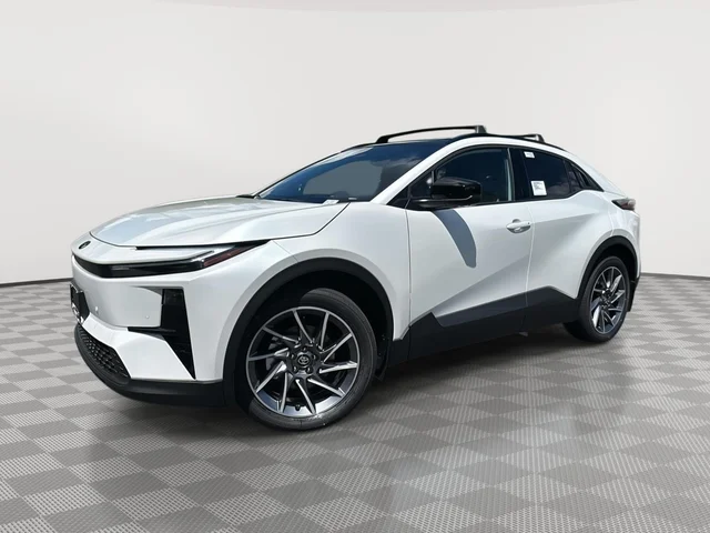 2026 Toyota C-HR XSE