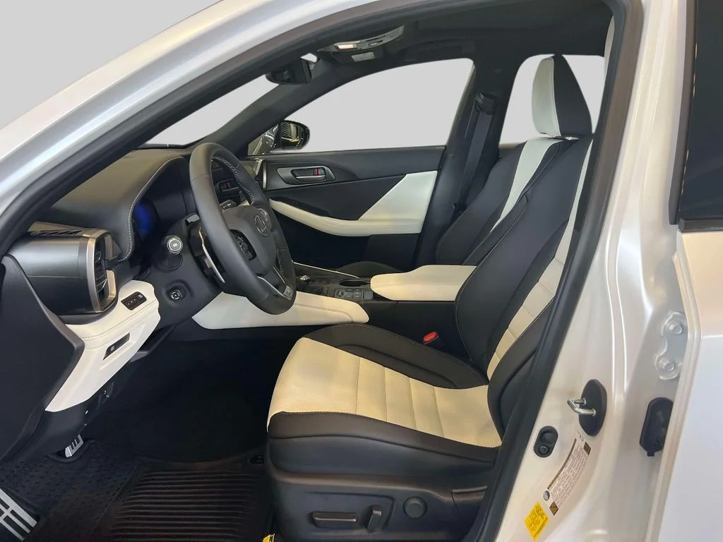 New 2026 HAKUGIN MATTE WHITE Lexus  350 F SPORT AWD image 10
