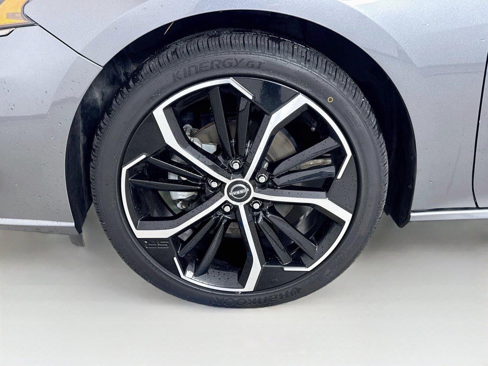 Used 2024 Gun Metallic Nissan 2.5 SR image 28