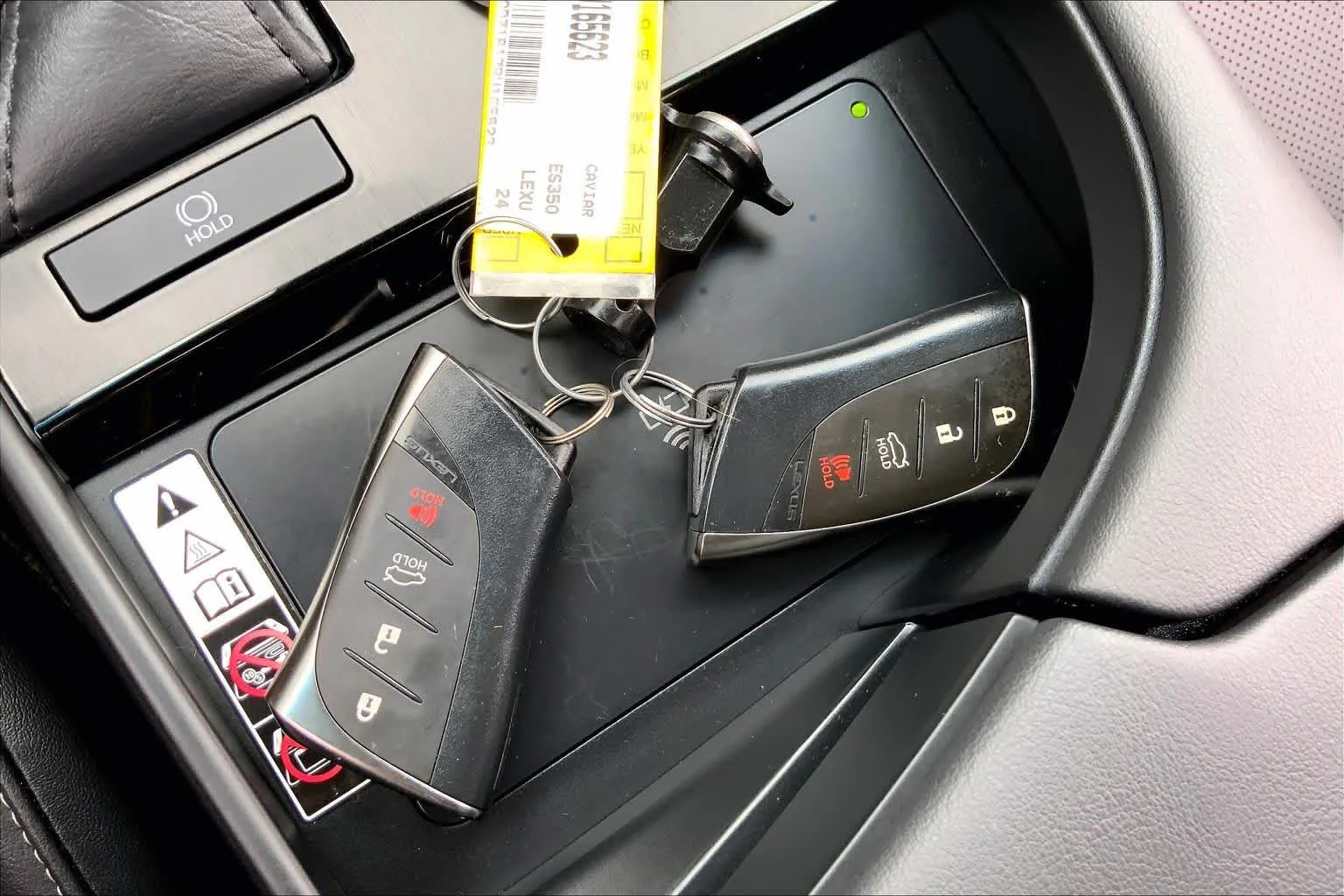 Certified Used 2024 OBSIDIAN Lexus  image 15