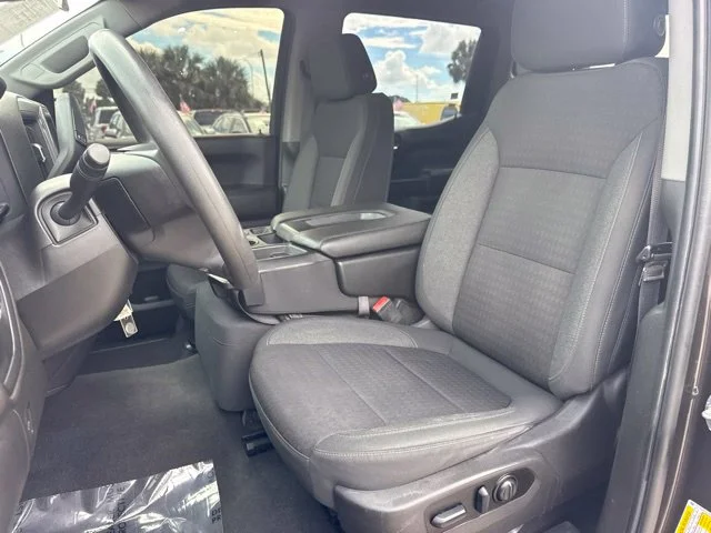 Used 2022 Brown Chevrolet Custom image 11