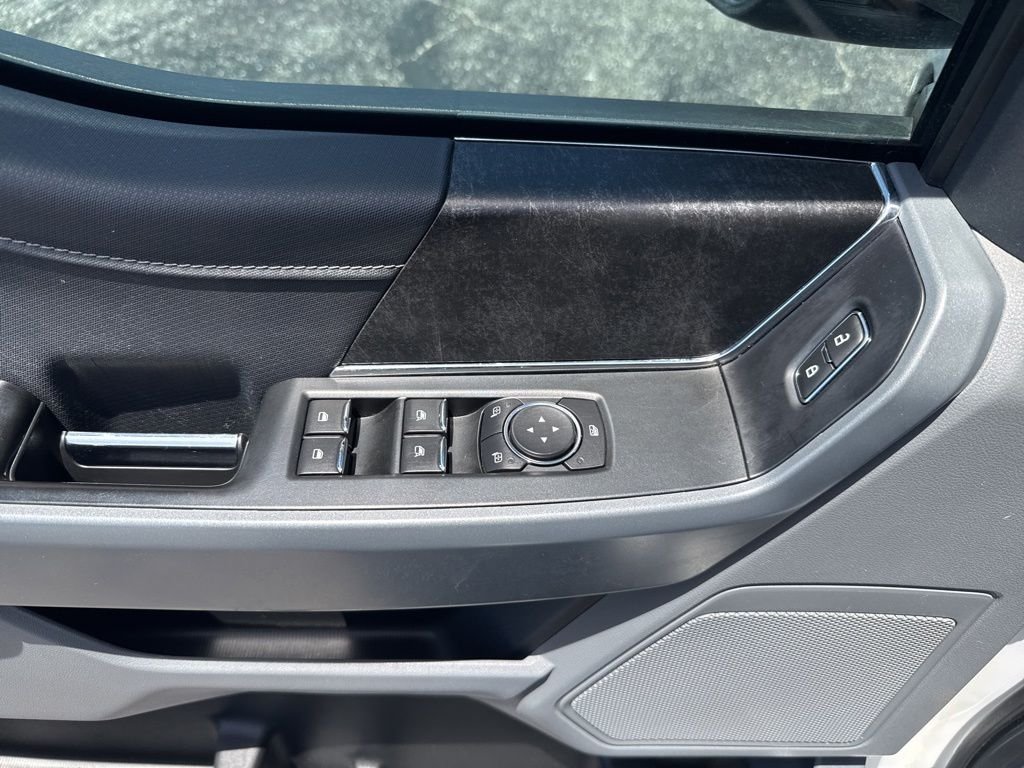 Used 2022 White Ford XLT image 30
