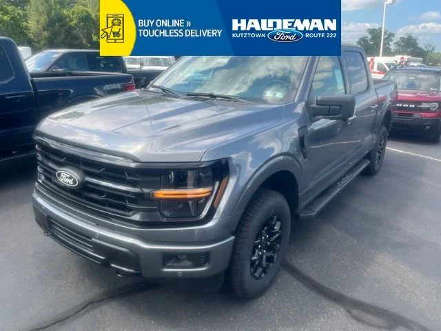 New 2026 Carbonized Gray Metallic Ford XLT image 1