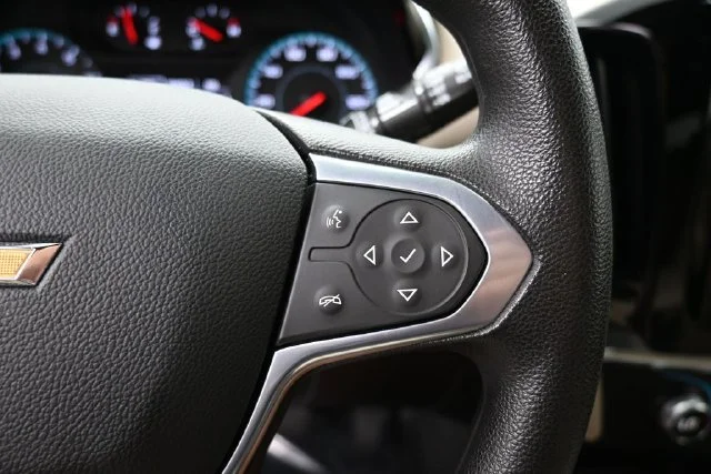 Used 2023 White Chevrolet LS image 28