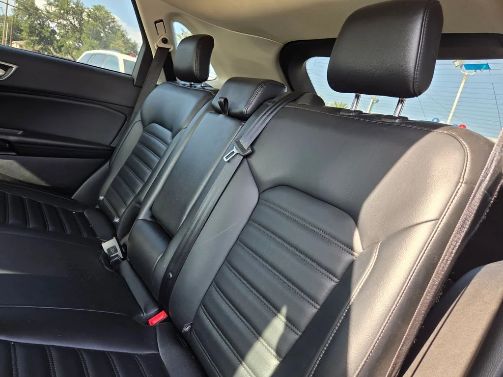 Used 2024 Black Ford SEL image 23