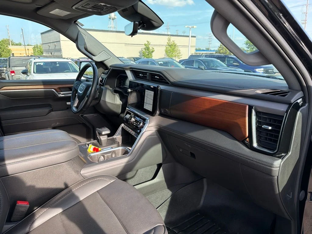 Used 2023 Black GMC Denali image 24