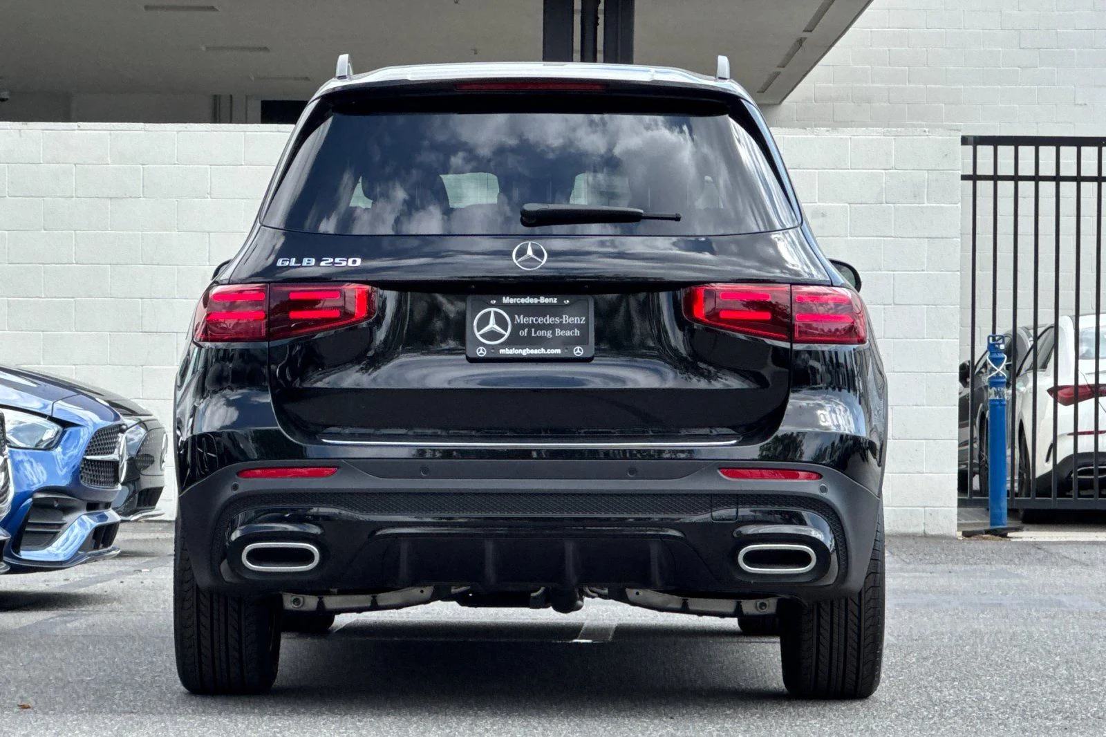 New 2026 Black Mercedes-Benz GLB 250 image 5