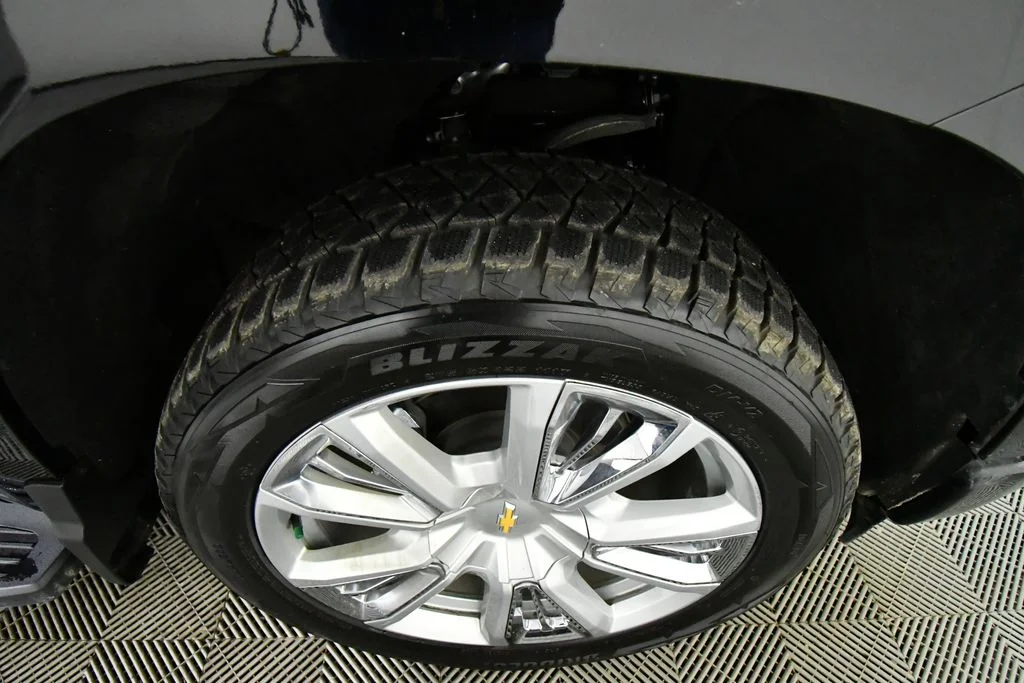 2023 Chevrolet Silverado 1500 High Country - Photo 17