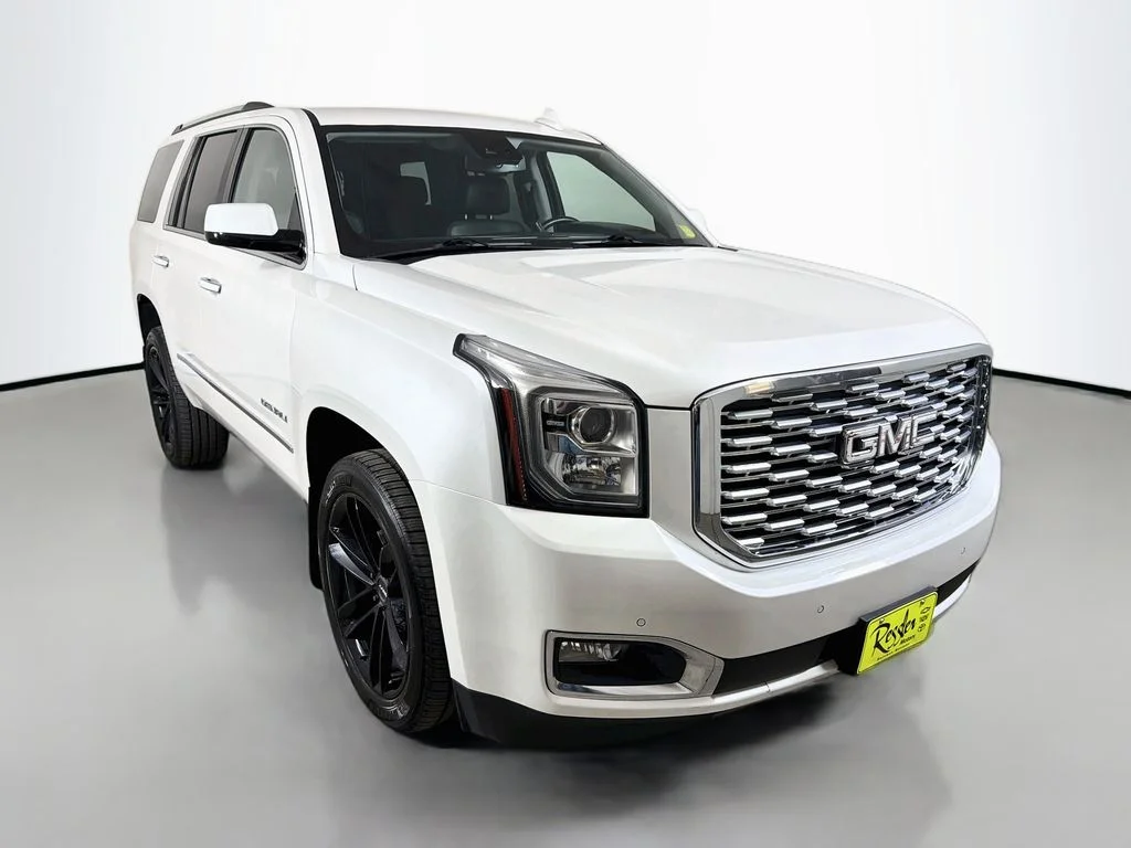 Used 2018 White GMC Denali image 4