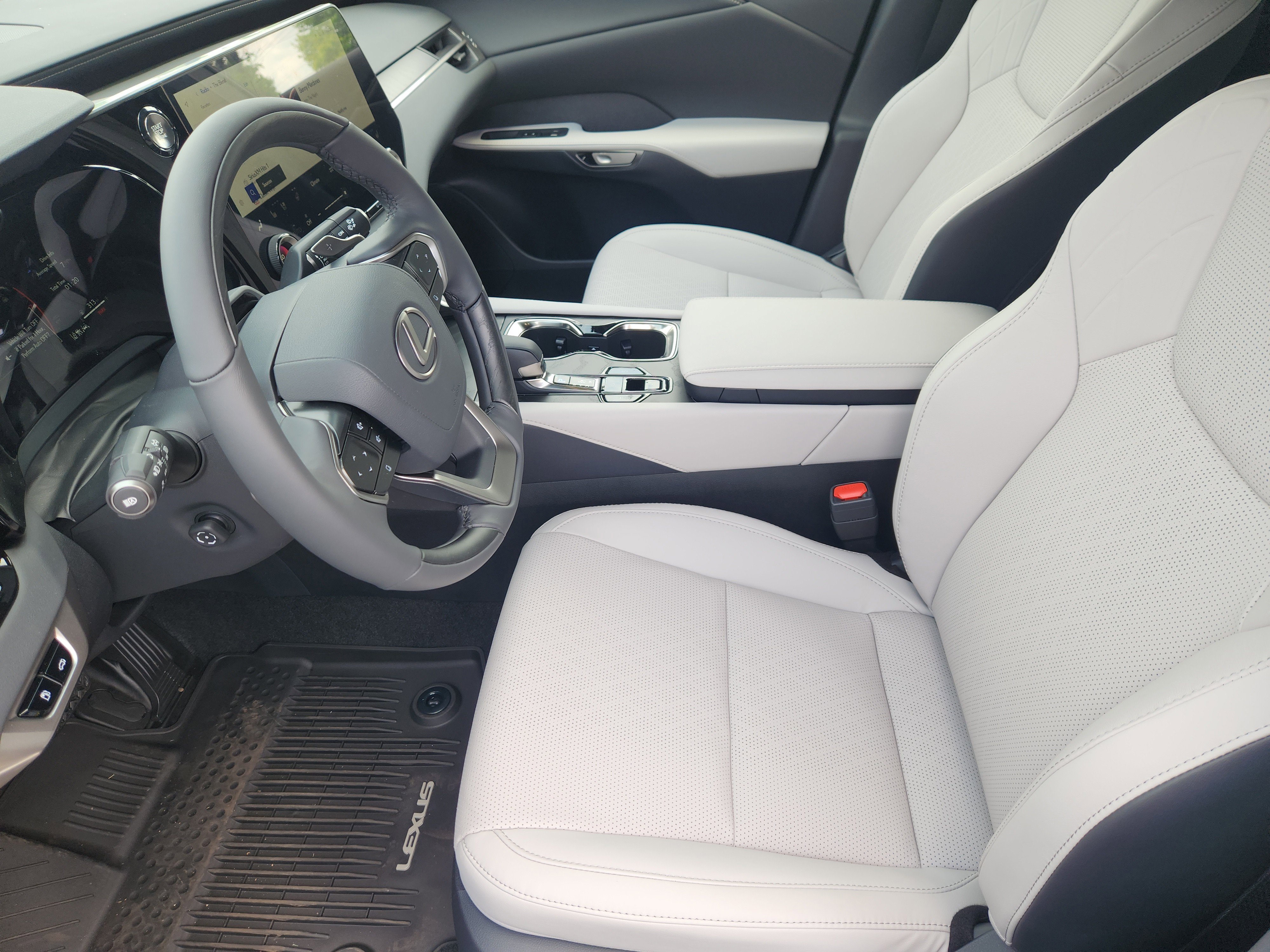 New 2026 Cloudburst Gray Lexus PREMIUM PLUS image 9