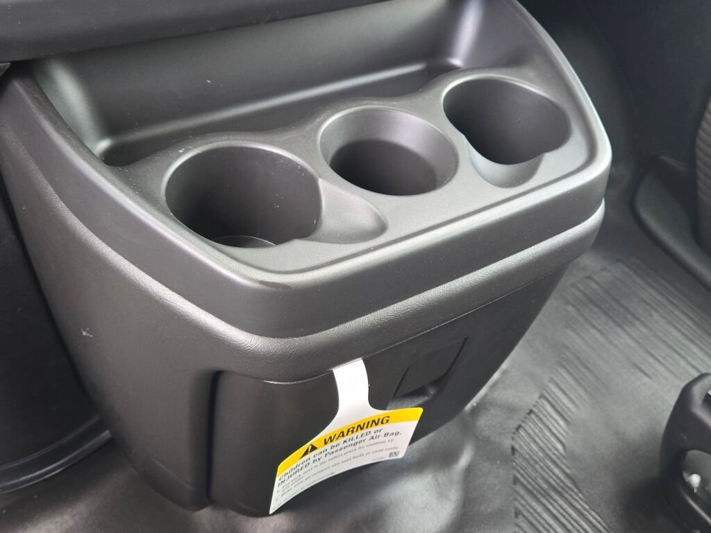 2025 Chevrolet Express Cargo Work Van - Photo 21