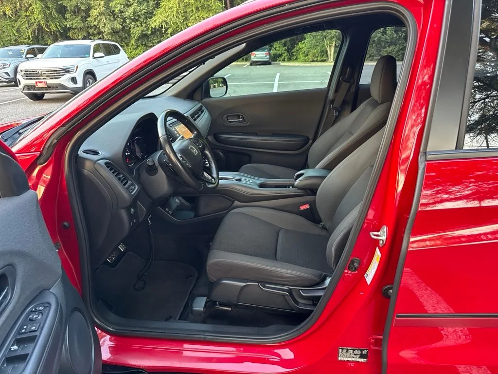 Used 2019 Red Honda Sport image 13