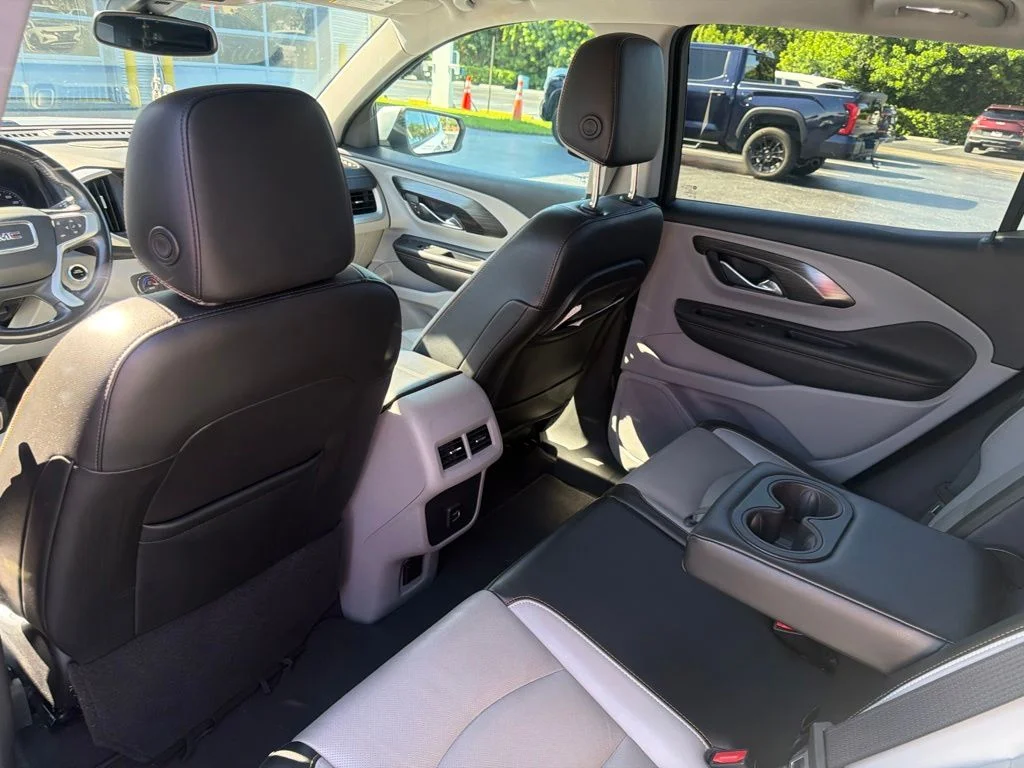 Used 2021 Summit White GMC SLT image 9