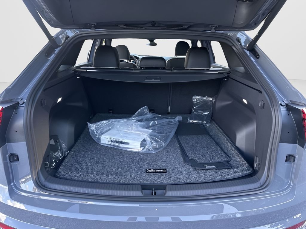 New 2026 Pure Gray Volkswagen 2.0T SEL Premium R-Line image 24