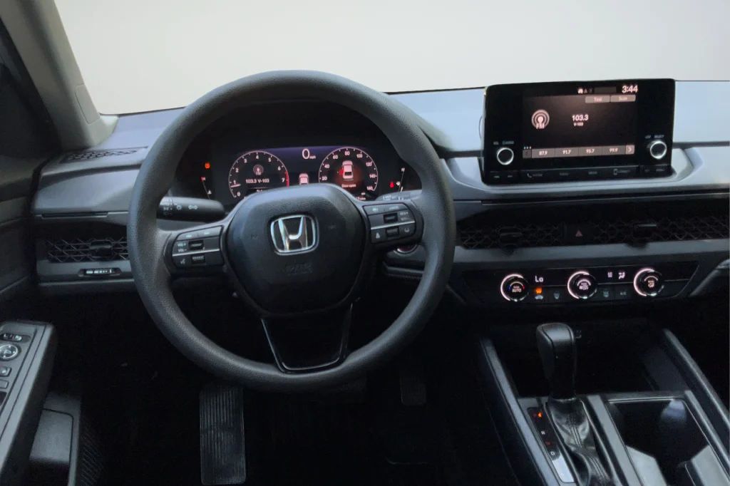 2025 Honda Accord LX - Photo 12