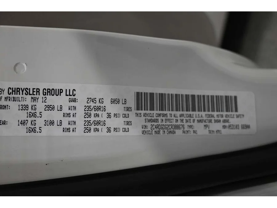 Used 2012 WHITE Dodge Crew Mobility Handicap Van image 31