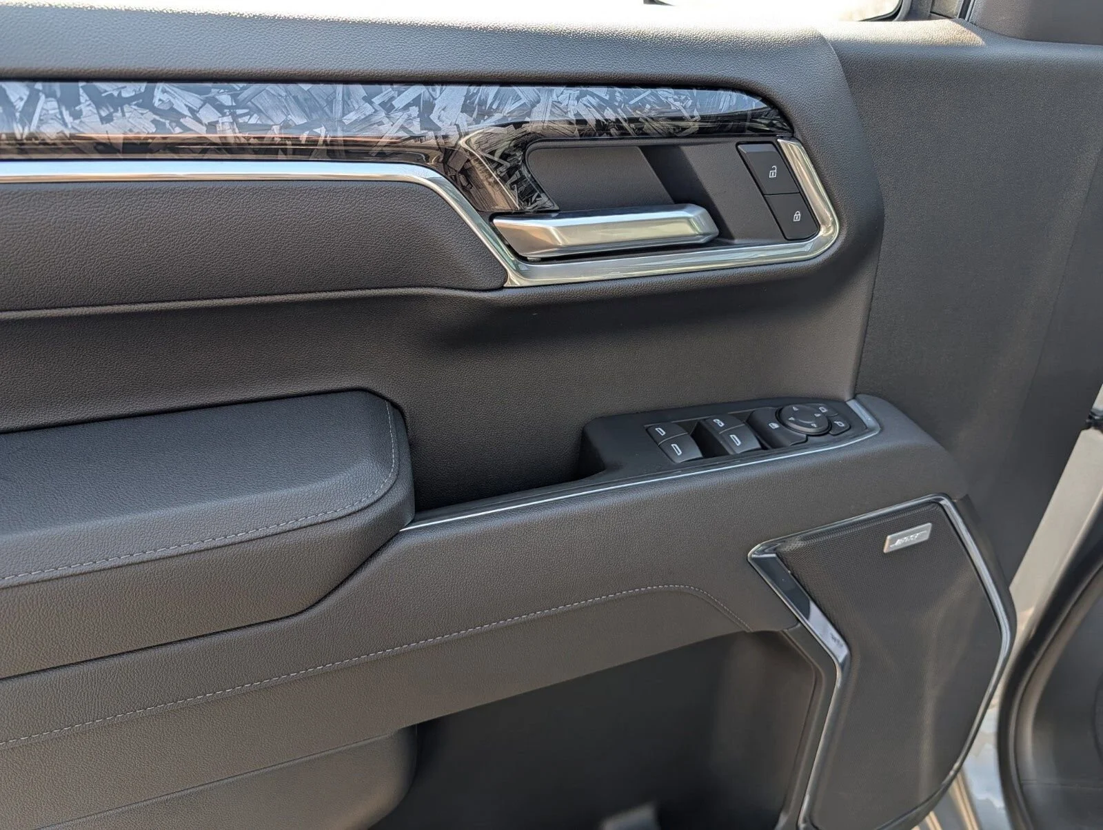 New 2026 Sterling Gray Metallic Chevrolet RST image 38