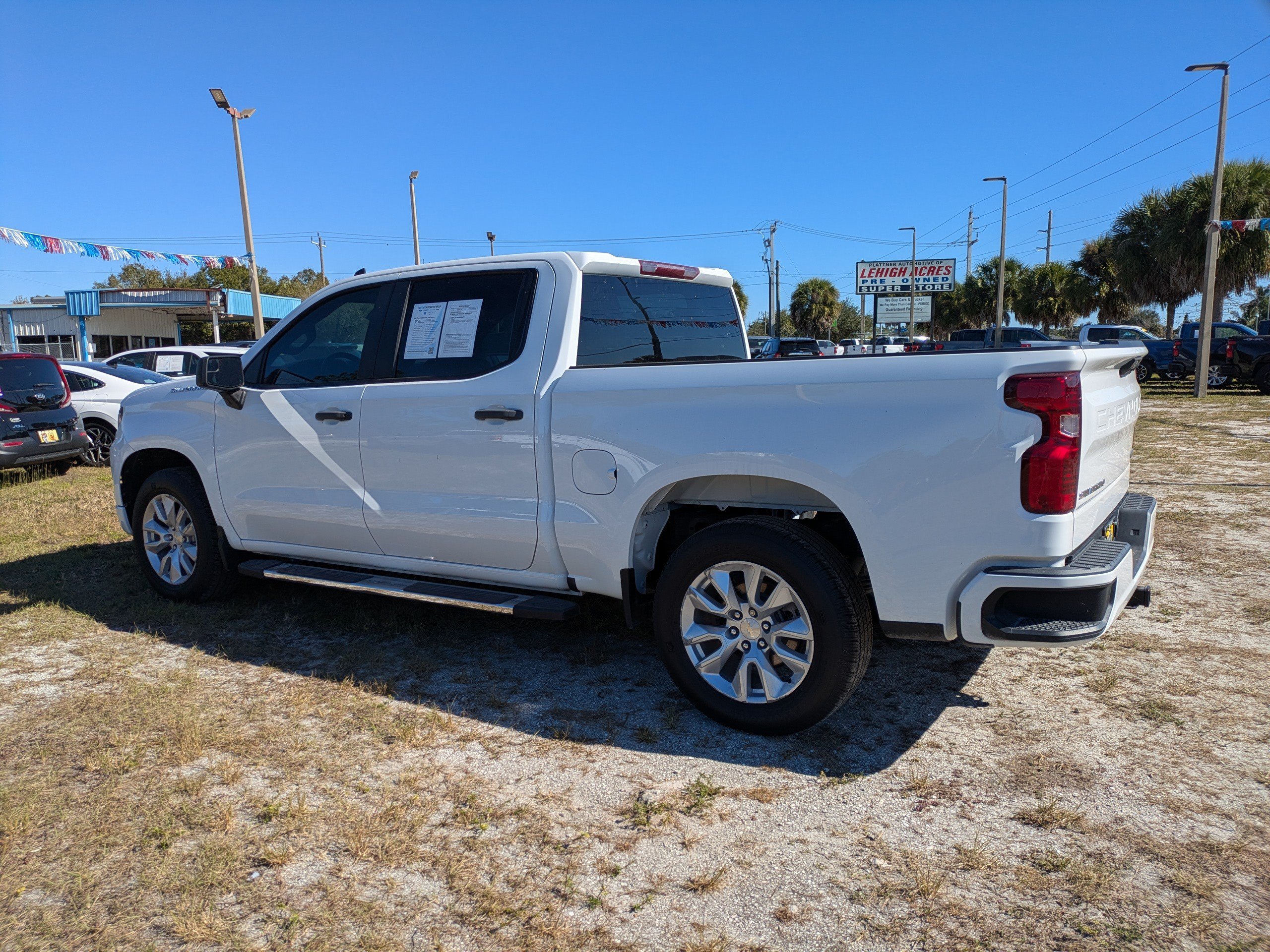 Used 2022 Summit White Chevrolet Custom image 6