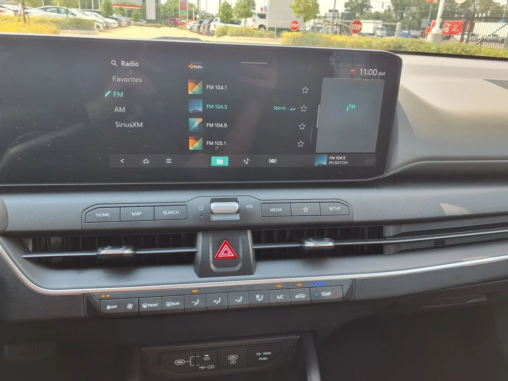 Used 2025 Black Kia LXS image 26