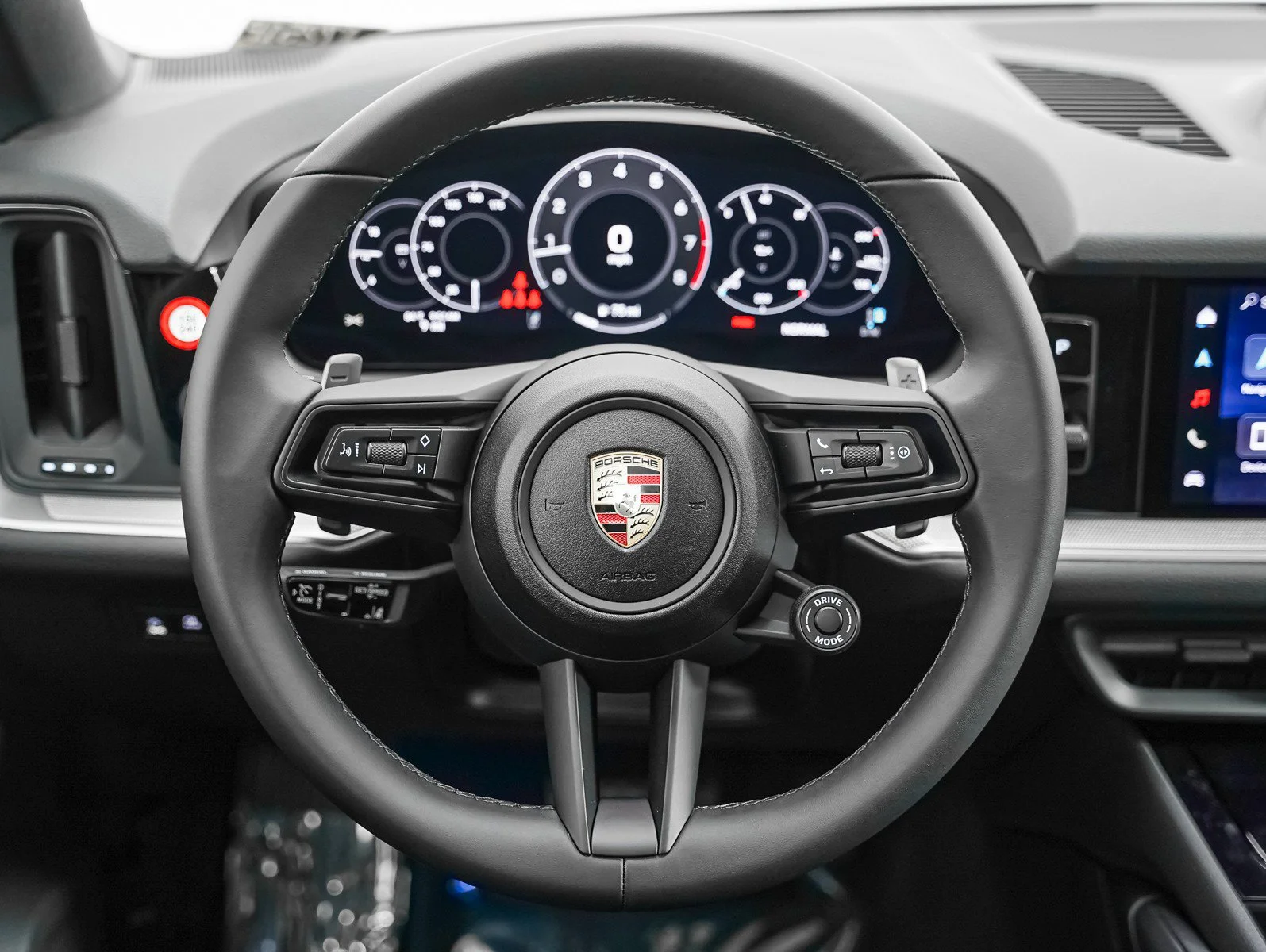 New 2026 DOLOMITE SILVER Porsche Coupe image 17