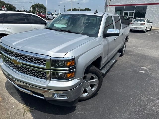 Used 2015 Silver Chevrolet LTZ image 1