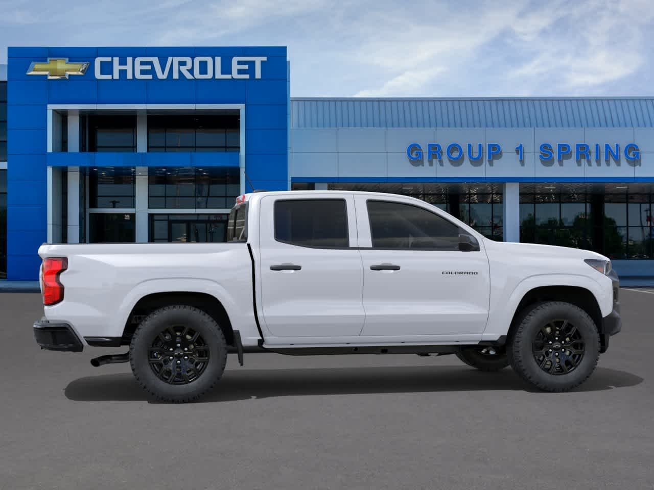 New 2026 Summit White Chevrolet WT image 5