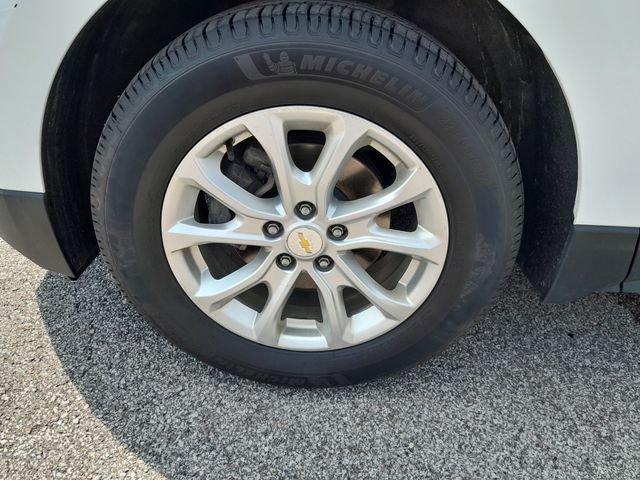 Used 2019 White Chevrolet LT image 9