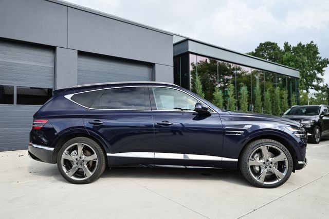 Used 2024 Capri Blue Genesis 3.5T image 4