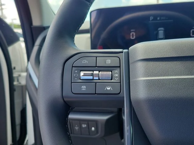 New 2027 Snow White Pearl Kia S image 16