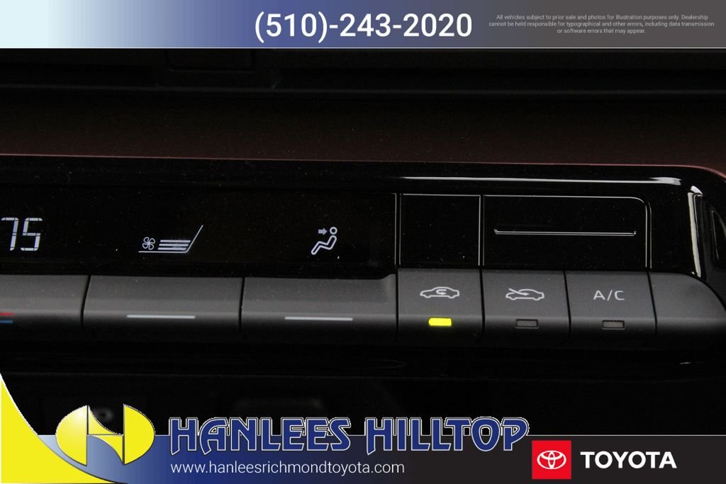 2026 Toyota Prius Plug-in Hybrid SE - Photo 23